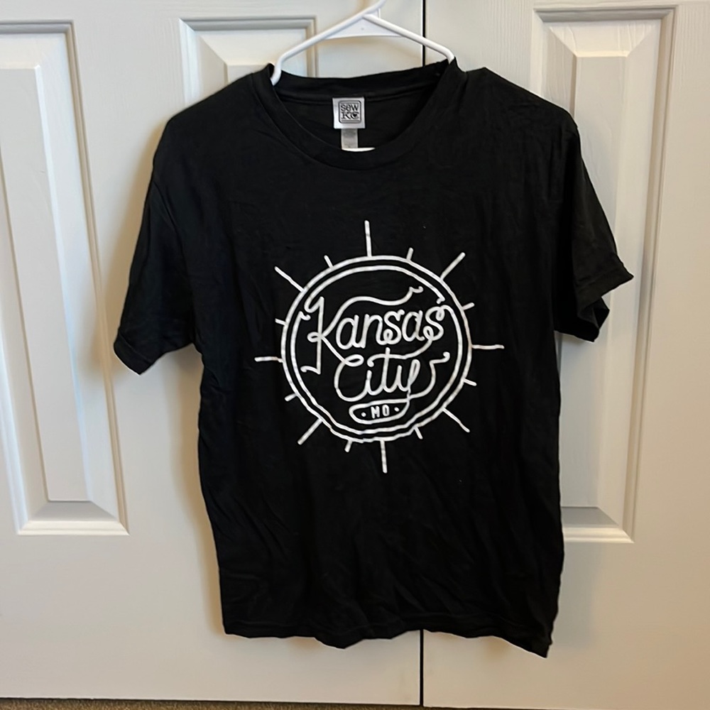 Kansas City, MO sun tee